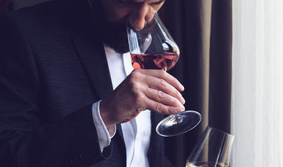 Dégustation de vins et de spiritueux à domicile par Le Détective du Vin