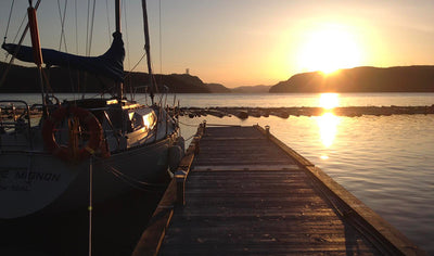 Sailing and overnight stay in a sailboat on the Saguenay Fjord by Voile Mercator